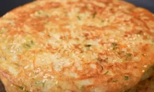 नाश्ते में बनाएं राइस पैनकेक, टेस्ट के साथ-साथ हेल्थ भी रहेगी मैंटेन