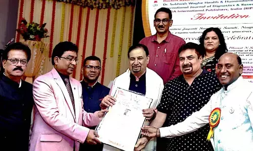 उत्कृष्ट कार्यों के लिए डॉ. उदय बोधनकर को मिला लाइफ टाइम अचीवमेंट अवार्ड