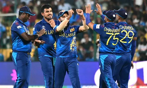 क्रिकेट वर्ल्ड कप के बीच आईसीसी ने श्रीलंका क्रिकेट बोर्ड की सदस्यता निलंबित की क्रिकेट वर्ल्ड कप के बीच आईसीसी ने श्रीलंका क्रिकेट बोर्ड की सदस्यता निलंबित की