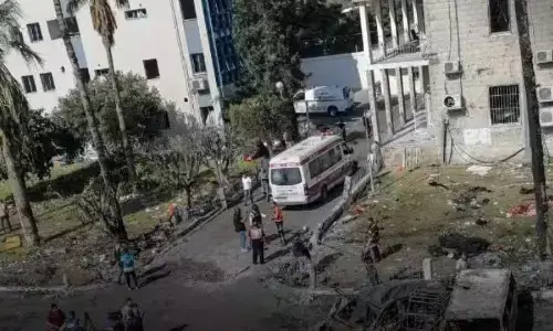 UN में इजराइल के खिलाफ फिर आया प्रस्ताव, भारत ने लिया स्टैंड, जानिए किसके पक्ष में किया वोट? UN में इजराइल के खिलाफ फिर आया प्रस्ताव, भारत ने लिया स्टैंड, जानिए किसके पक्ष में किया वोट?