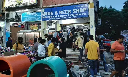 दिवाली के मौके पर दिल्ली में शराब की बिक्री 37% बढ़ी