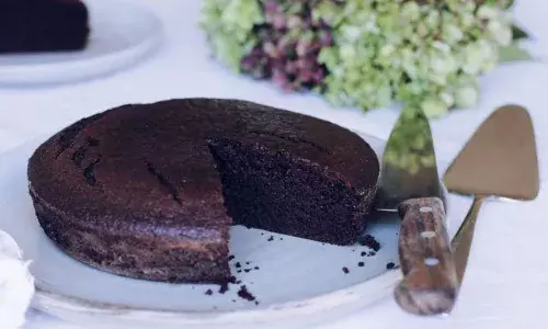 इस बाल दिवस केक बनाकर बच्चों को दें सरप्राइज, इस आसान रेसिपी से इस बाल दिवस केक बनाकर बच्चों को दें सरप्राइज, इस आसान रेसिपी से