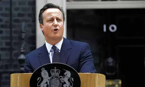 पूर्व पीएम डेविड कैमरन नए विदेश मंत्री , गृह मंत्री ब्रेवरमैन बर्खास्‍त