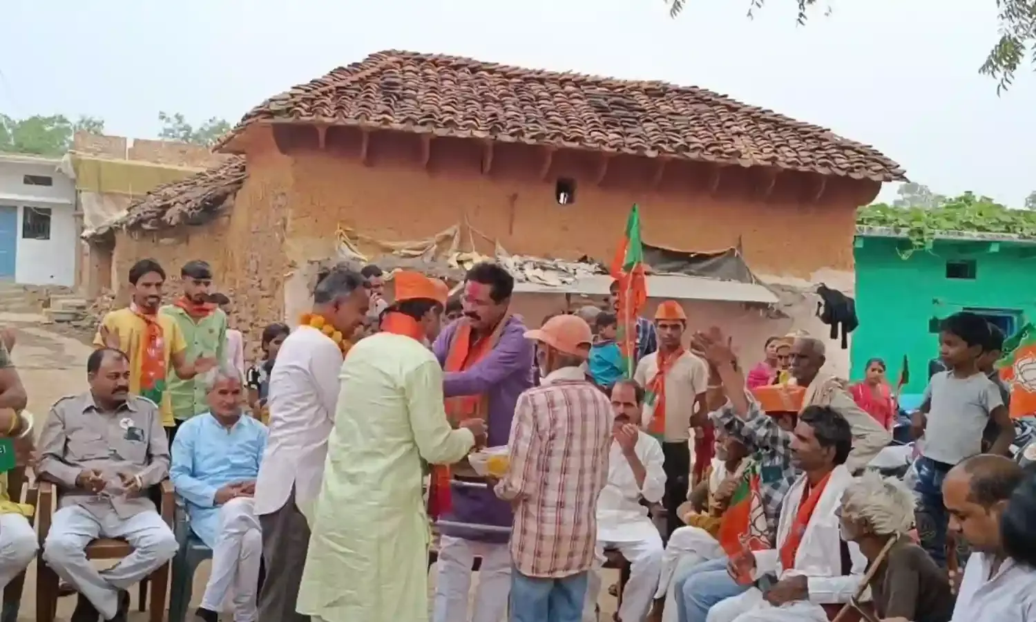 भाजपा का संकल्प पत्र प्रदेश में विकास की गारंटी: प्रहलाद लोधीन