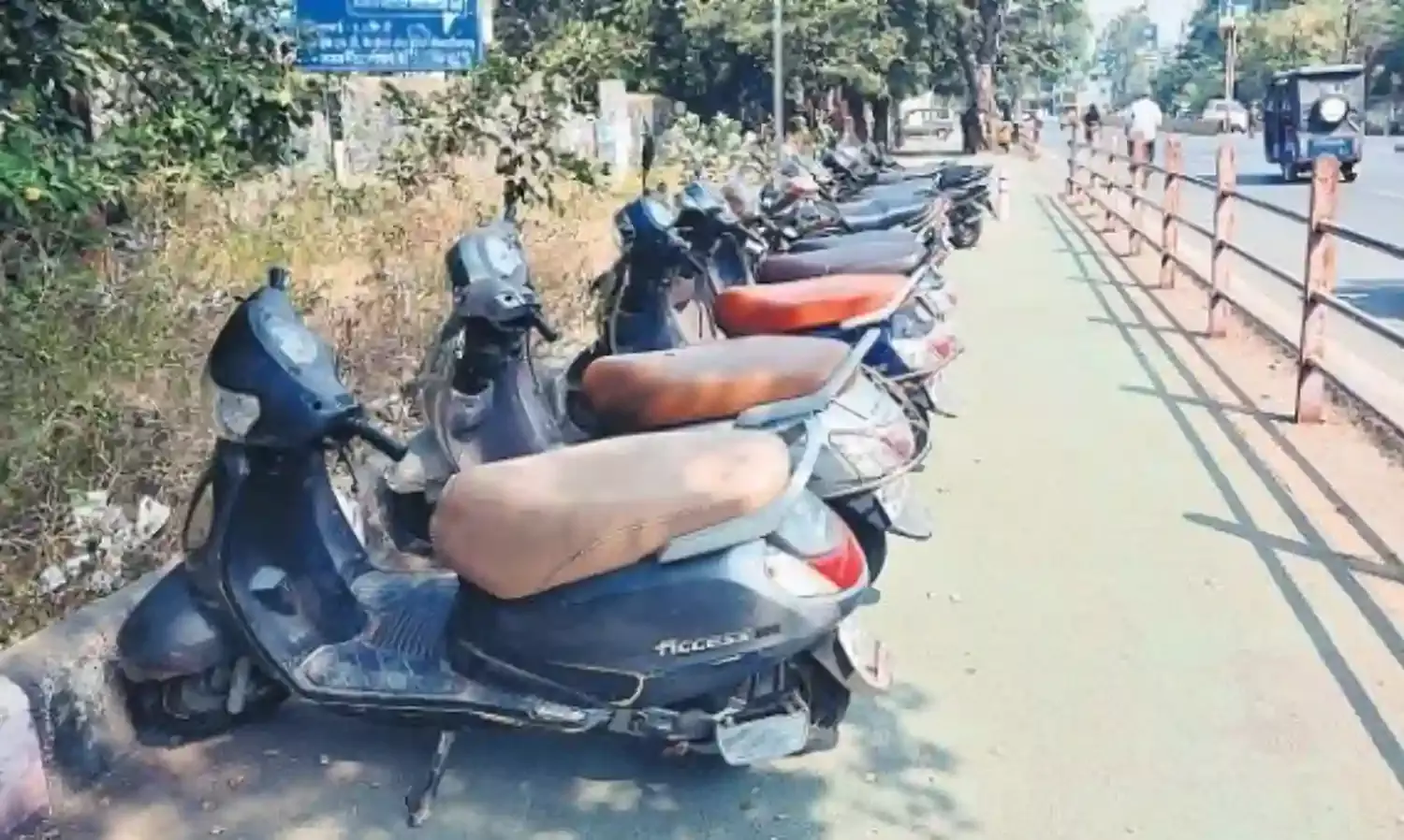 एनएमटी पर हो रही अवैध पार्किंग कब्जे भी बन गए परेशानी का सबब