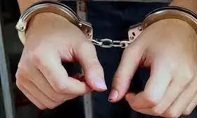 पुणे के दो वांटेड गिरफ्तार, एक फरार पुणे के दो वांटेड गिरफ्तार, एक फरार