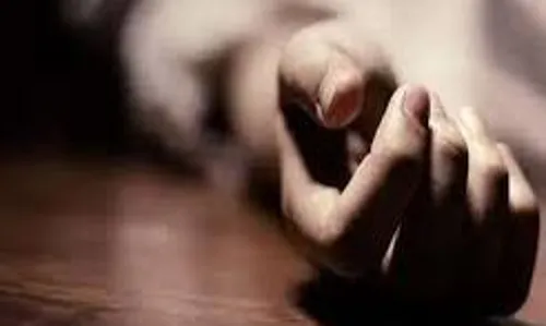 धारदार शस्त्र से महिला की हत्या कर खेत में फेंका धारदार शस्त्र से महिला की हत्या कर खेत में फेंका