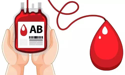 ‘एबी’ पॉजिटिव ब्लड के लिए भटक रहे हैं मरीजों के परिजन