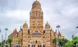 वरिष्ठ वकील के कथित अवैध निर्माण के खिलाफ बीएमसी के नोटिस पर रोक वरिष्ठ वकील के कथित अवैध निर्माण के खिलाफ बीएमसी के नोटिस पर रोक