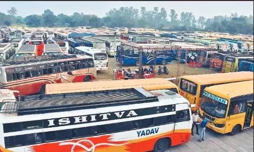 आसपास के जिलों के लिए भी 750 से अधिक बसों का किया अधिग्रहण