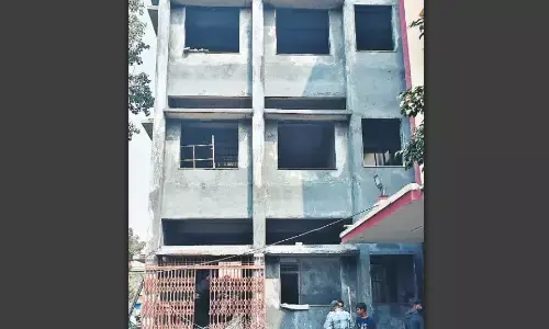मरीजों के लिए रैंप बनकर तैयार, अब लिफ्ट बंद होने पर नहीं होगी परेशानी मरीजों के लिए रैंप बनकर तैयार, अब लिफ्ट बंद होने पर नहीं होगी परेशानी