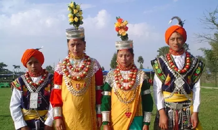 यहां बेटा होता है पराया धन, पुरुषों को करने पड़ते हैं घरेलू काम