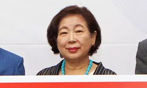 हुंडई समूह के प्रमुख ने एलिवेटर इकाई में बोर्ड के अध्यक्ष पद से इस्तीफा दिया हुंडई समूह के प्रमुख ने एलिवेटर इकाई में बोर्ड के अध्यक्ष पद से इस्तीफा दिया