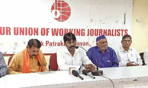 अधिकारियों के अड़ियल रवैए से जनऔषधि केंद्र बंद