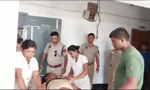 असम में मंदिर जलाने के मामले का आरोपी पुलिस फायरिंग में घायल