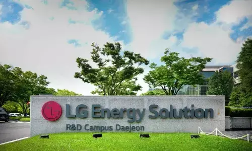 दक्षिण कोरियाई ईवी बैटरी निर्माताओं का विकास निवेश इस वर्ष 12.5 प्रतिशत बढ़ा दक्षिण कोरियाई ईवी बैटरी निर्माताओं का विकास निवेश इस वर्ष 12.5 प्रतिशत बढ़ा