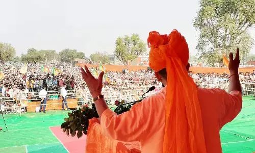 योगी आदित्यनाथ और हिमंत बिस्वा सरमा की बढ़ी डिमांड योगी आदित्यनाथ और हिमंत बिस्वा सरमा की बढ़ी डिमांड