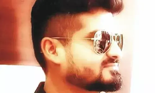 सोंटू के दोस्त डॉ. बग्गा ने कोर्ट में लगाई जमानत की अर्जी सोंटू के दोस्त डॉ. बग्गा ने कोर्ट में लगाई जमानत की अर्जी