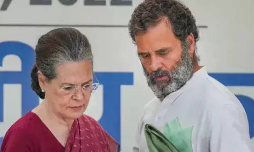 ED से सोनिया-राहुल लगा बड़ा झटका, एजेएल और यंग इंडिया की कुल 751.9 करोड़ की संपत्ति जब्त