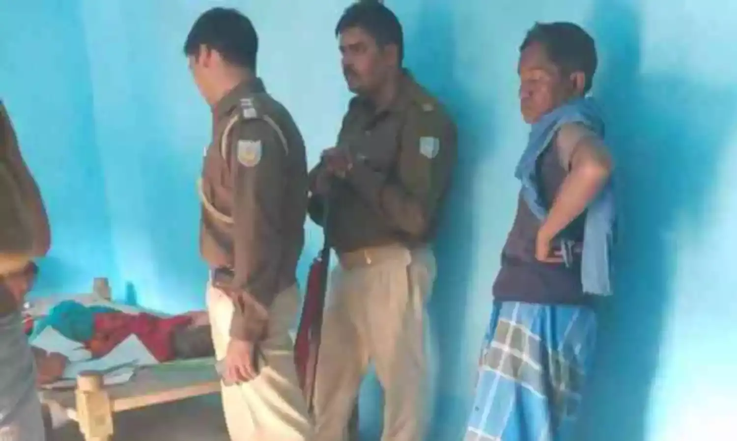 झारखंड के गढ़वा में पिता ने बेटी की गोली मारकर हत्या की