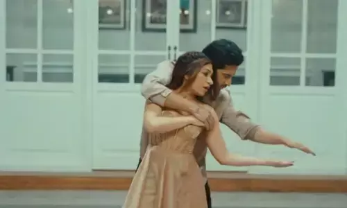 दिल टूटने का दर्द बयां करता है तुलसी कुमार का गीत मोहब्बत करने वाले दिल टूटने का दर्द बयां करता है तुलसी कुमार का गीत मोहब्बत करने वाले