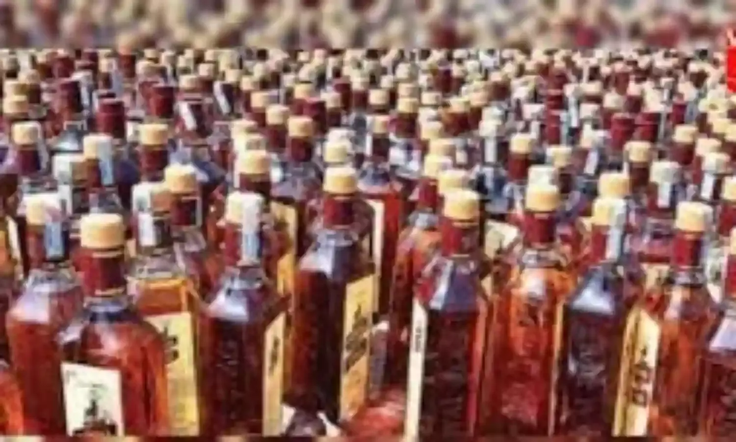 दो अंतरराज्यीय शराब तस्कर गिरफ्तार