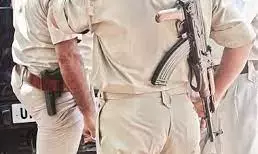 शीतसत्र के कारण सुरक्षा को लेकर पुलिस चौकस शीतसत्र के कारण सुरक्षा को लेकर पुलिस चौकस