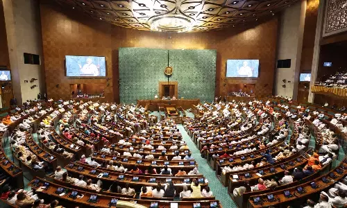 महुआ मोइत्रा मामले से सबक लेते हुए लोकसभा सचिवालय ने लॉगिन पासवर्ड को लेकर बदला नियम