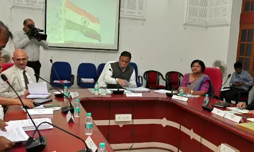 न्या. शिंदे कमेटी ने की अभिलेखों की समीक्षा न्या. शिंदे कमेटी ने की अभिलेखों की समीक्षा