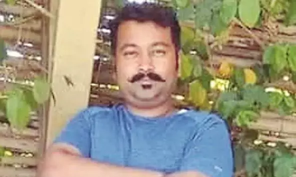 ‘सरकार’ की जमीन पर सरकारी अड़ंगा