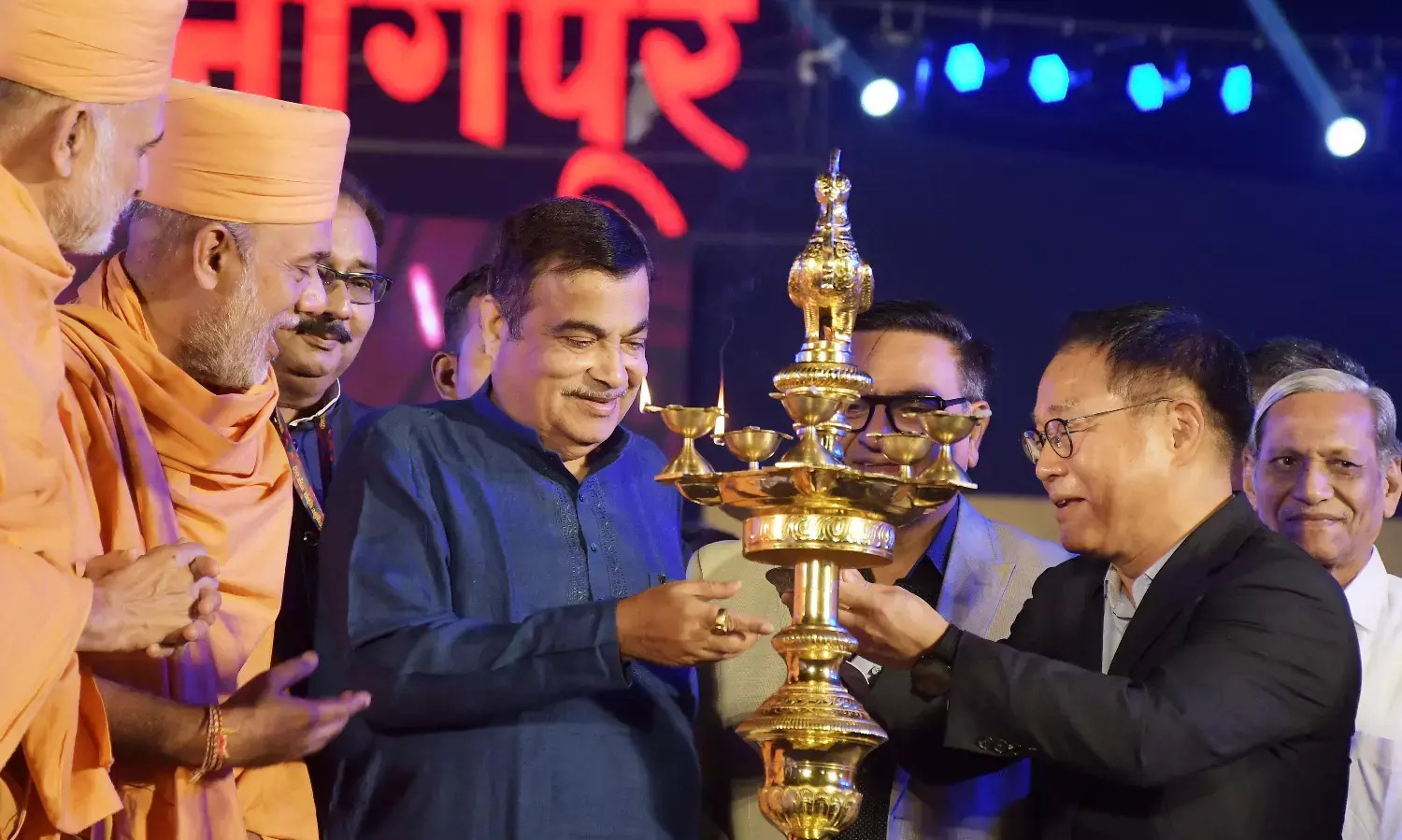 भारत विश्वगुरु बनेगा, इसकी गारंटी दे रहा है खासदार सांस्कृतिक महोत्सव : ज्ञानवत्सल स्वामी