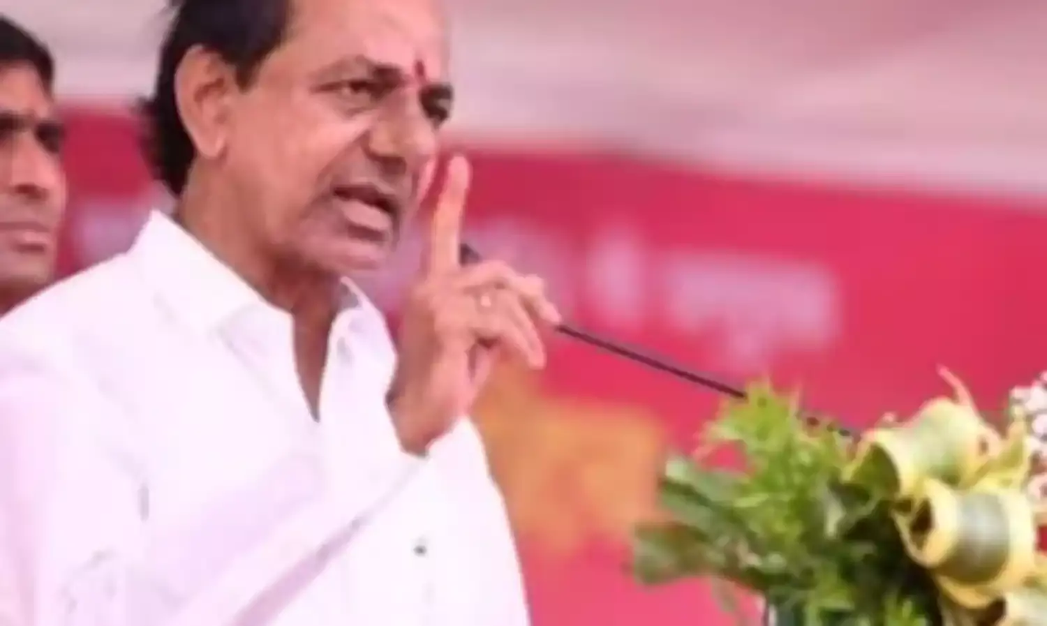 तेलंगाना में चुनावी प्रचार की रफ्तार तेज,  बीआरएस सरकार पर बरस रहे बीजेपी और कांग्रेस