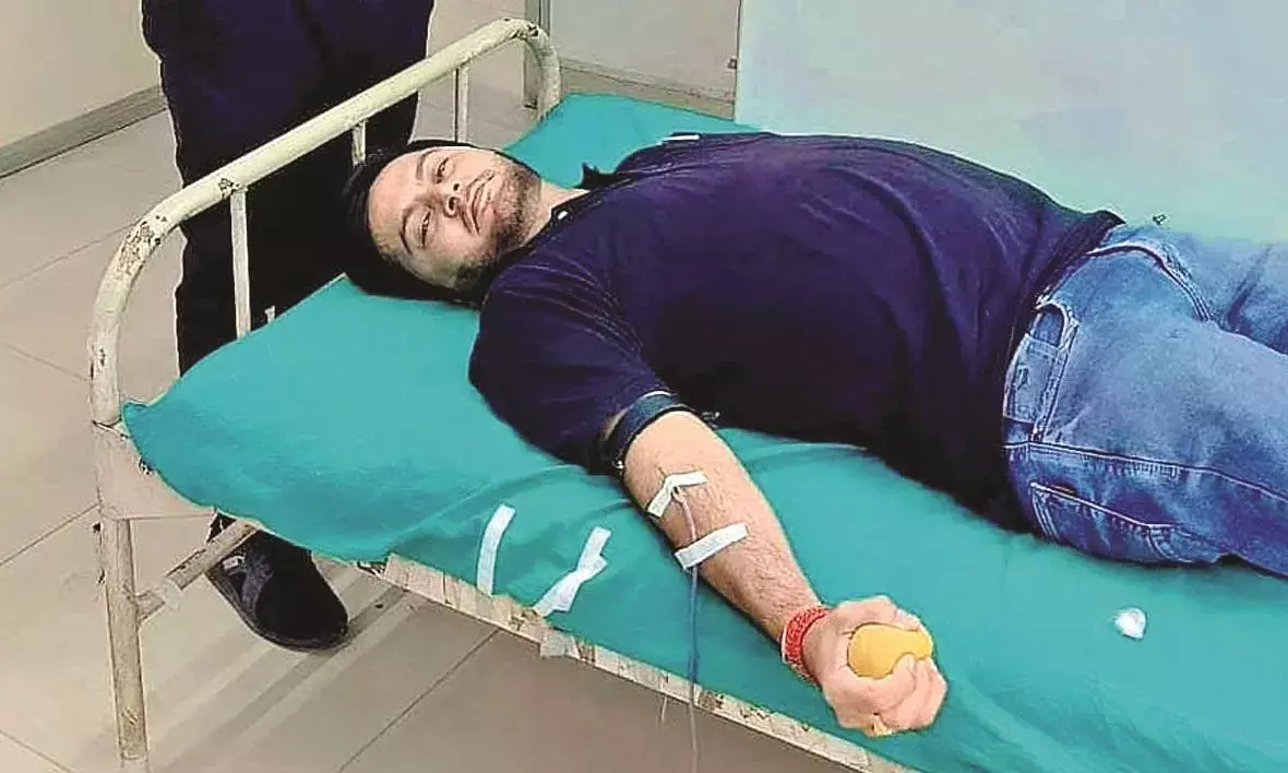 शासकीय मेडिकल कॉलेज का ब्लड बैंक संपर्क क्षेत्र के बाहर