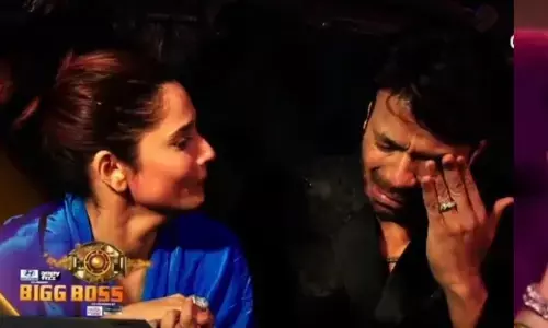 मां के सामने आते ही रो पड़े विक्की, बोले कितनी गंदी लड़ाई...