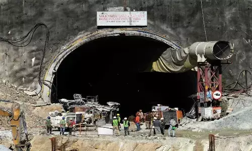 कब तक सिलक्यारा टनल से बाहर निकलेंगे मजदूर?  एक्सपर्ट्स से समझिए कब तक सिलक्यारा टनल से बाहर निकलेंगे मजदूर?  एक्सपर्ट्स से समझिए