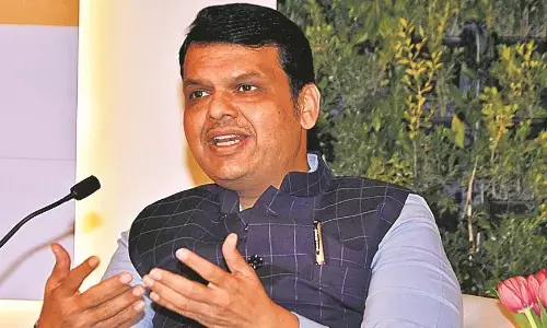 सीट साझेदारी का फार्मूला तय नहीं : फडणवीस सीट साझेदारी का फार्मूला तय नहीं : फडणवीस