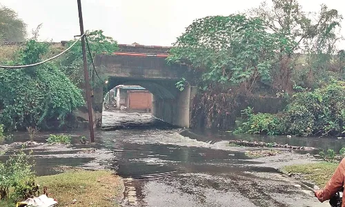 तीन घंटे तक फंसे रहे परिसर के 5 से 7 हजार परिवार
