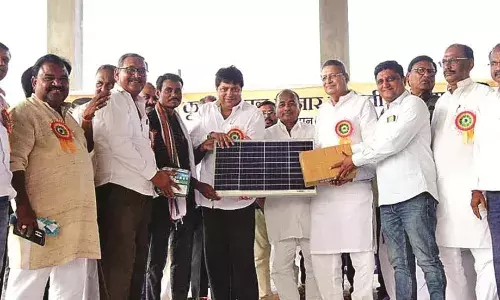किसानों को 50 फीसदी अनुदान पर सोलर झटका बैटरी