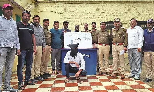 जन्मदिन की पार्टी में हवा में फाइरिंग करना पड़ा महंगा