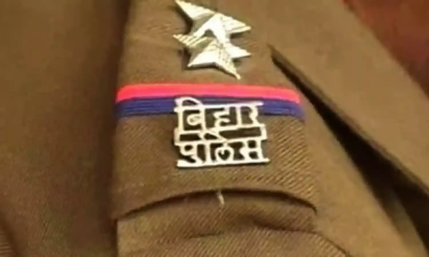 बिहार के बक्सर में जिस लड़की ने किशोर पर दर्ज कराया था दुष्कर्म का मामला, उसके साथ ही पटना के एक फ्लैट में मिली