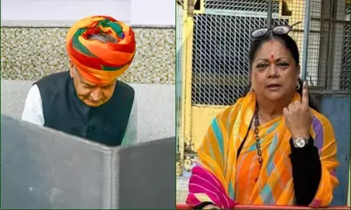 एग्जिट पोल के अनुमानों के बाद राजस्थान में भगवा नेताओं में उत्साह, कांग्रेस को भी अच्छी-खासी सीटें मिलने की उम्मीद एग्जिट पोल के अनुमानों के बाद राजस्थान में भगवा नेताओं में उत्साह, कांग्रेस को भी अच्छी-खासी सीटें मिलने की उम्मीद