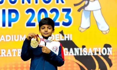 यशवर्धन ने कराटे में जीता गोल्ड मेडल यशवर्धन ने कराटे में जीता गोल्ड मेडल