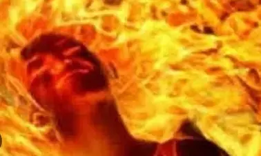 इंदौर में जिंदा जली मैनेजर की पत्नी