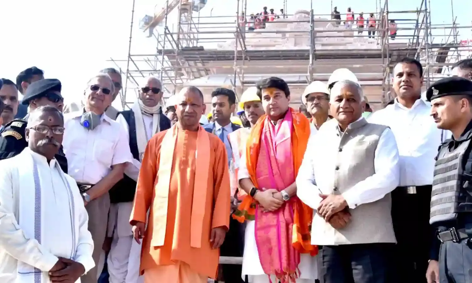 अयोध्या में श्रीराम मंदिर निर्माण की प्रगति के बारे में मुख्यमंत्री योगी ने ली जानकारी