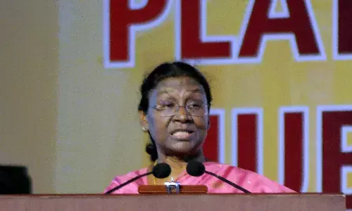 चिकित्सा सेवा सस्ती व सुलभ हो