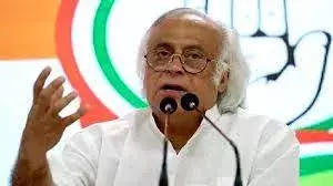 सेल्फी के सहारे अपनी छवि सुधारने में जुटे हैं प्रधानमंत्री : कांग्रेस