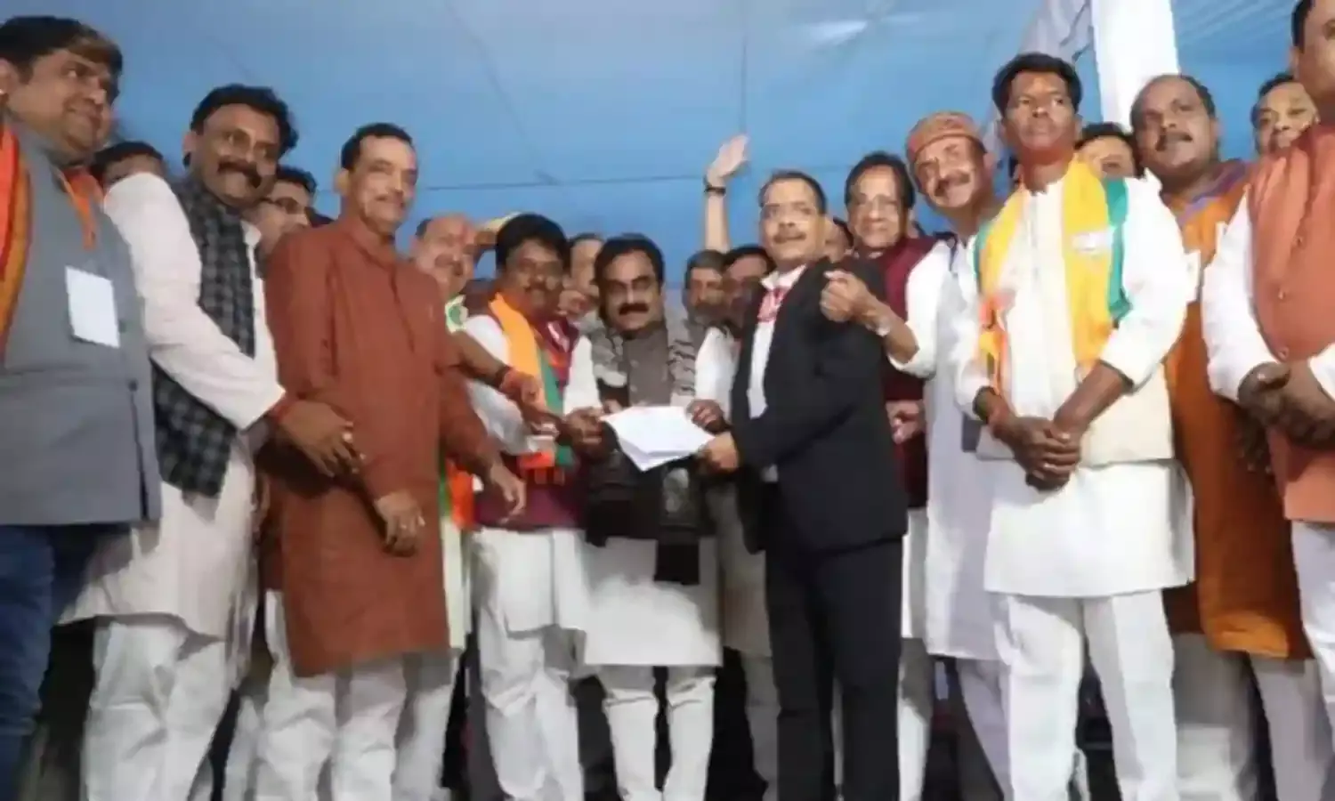 जिले में भाजपा की बम्पर जीत, शहर में जश्न का महौल