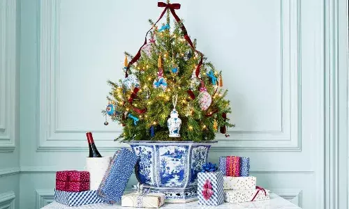 इस आसान तरीके से घर पर बनाएं 4 आर्टिफिशियल क्रिसमस ट्री