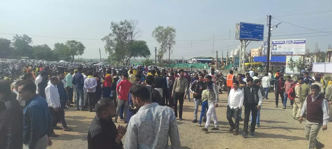 छिंदवाड़ा में सात में से चार सीटों पर कांग्रेस, तीन सीटों पर भाजपा आगे छिंदवाड़ा में सात में से चार सीटों पर कांग्रेस, तीन सीटों पर भाजपा आगे
