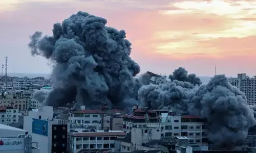 आईडीएफ के गाजा पर बमबारी के बीच अमेरिका ने नागरिकों की सुरक्षा के लिए इजराइल पर बढ़ाया दबाव